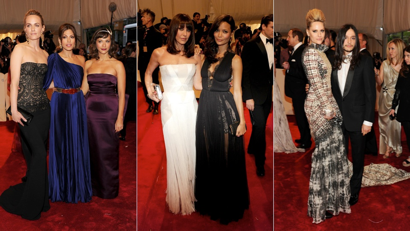 Illustration for article titled The Best (And Strangest) Looks From The Met Ball Red Carpet